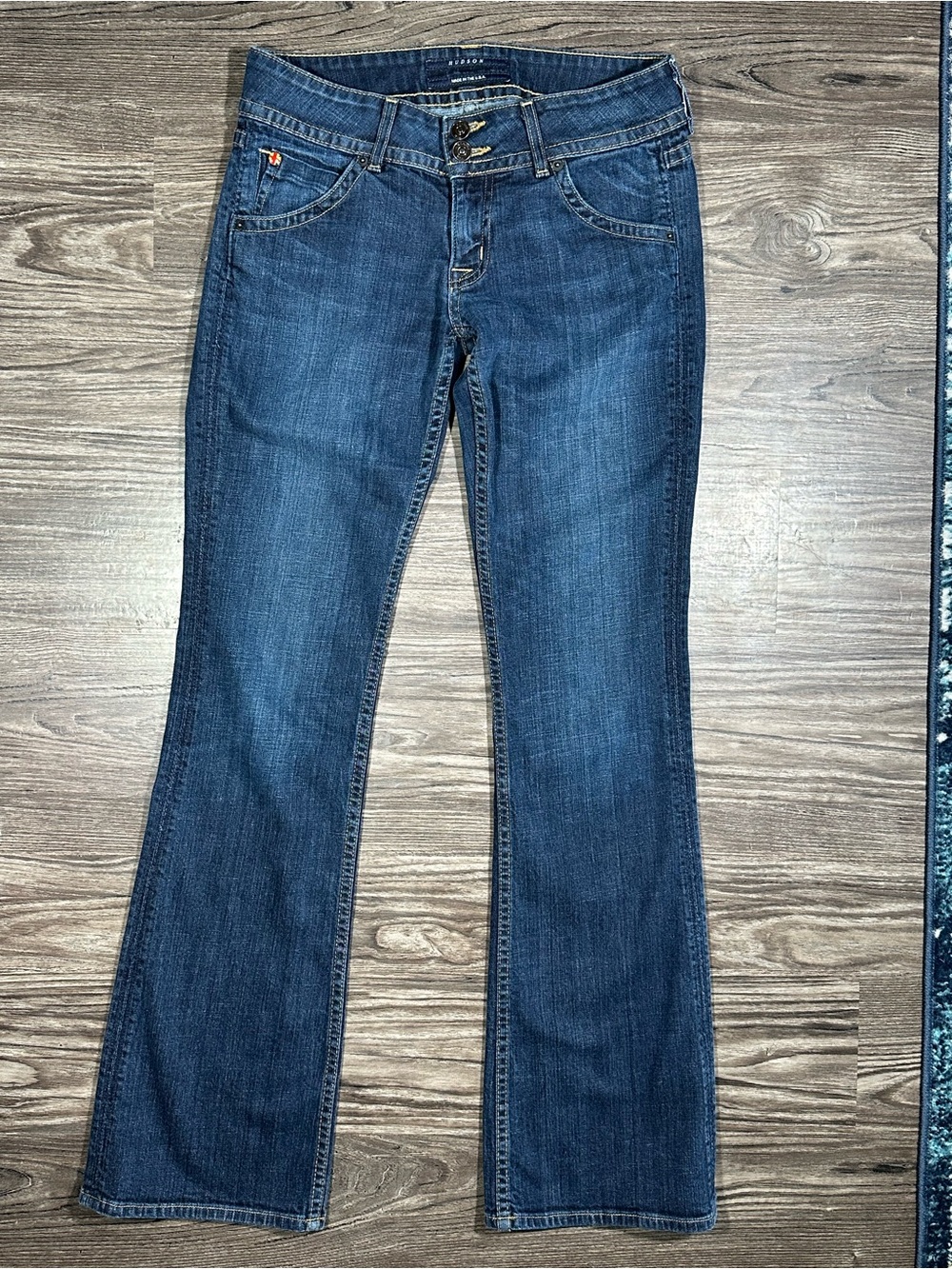 HUDSON Low Rise Triangle Flap Pocket Stretch Bootcut Jeans 28